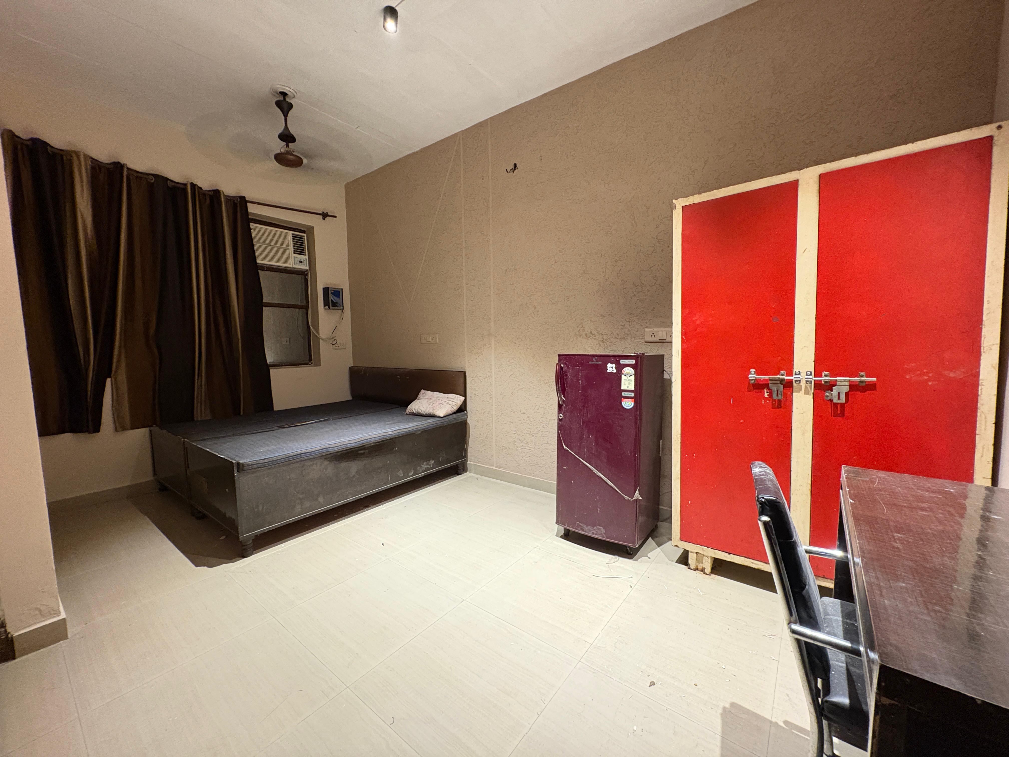 Maharaja Appartment R-2